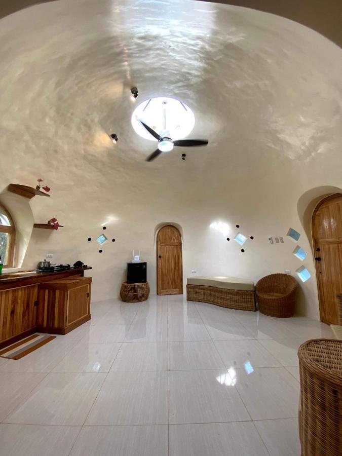 Adorable Dome House Villa Puerto Princesa Exterior photo